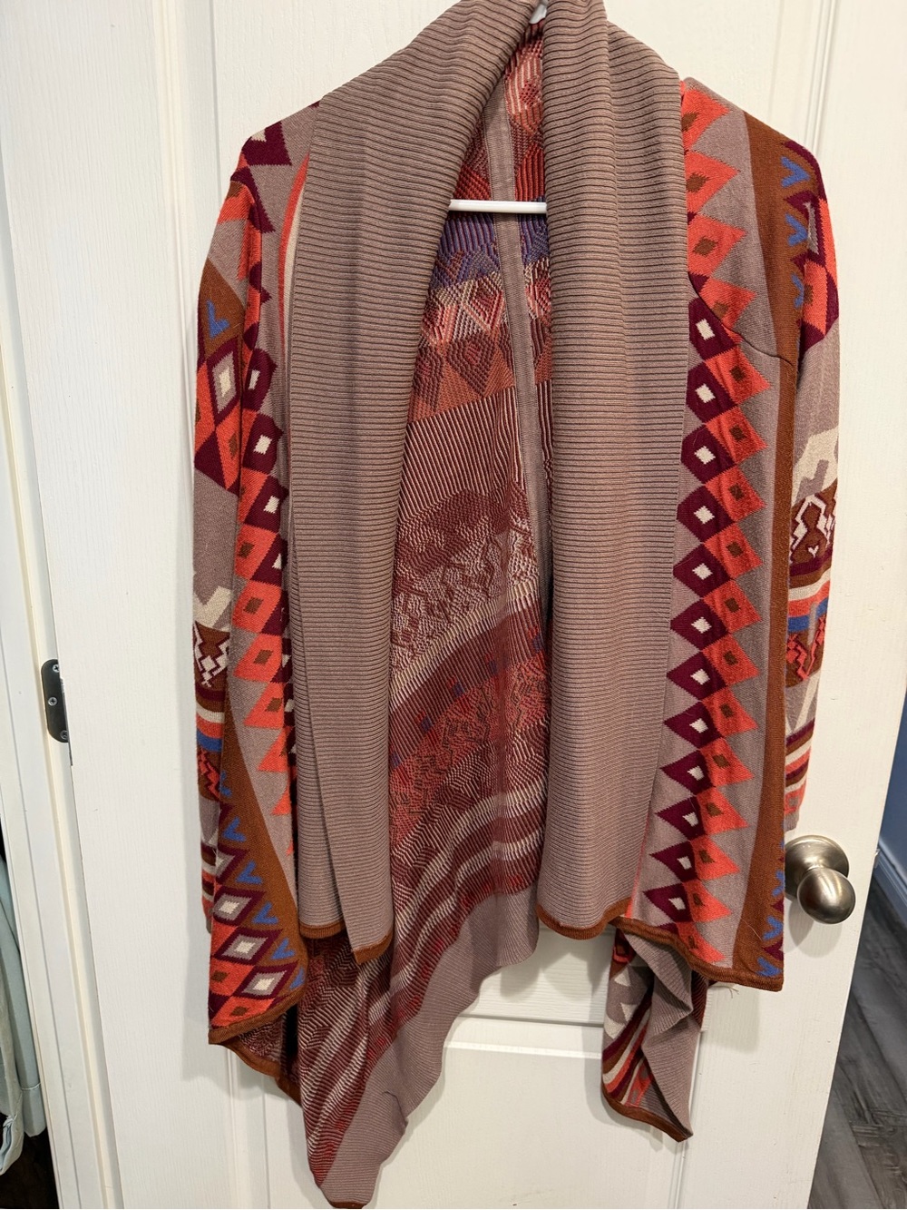 Sisters S/M Southwestern Aztec Open Front Cardigan Poncho Shawl Sweater